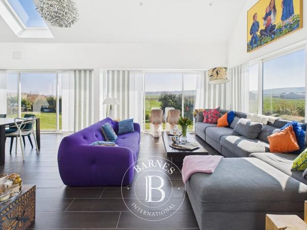 Sangatte, Maison 6 Chambres -  313 m² à vendre