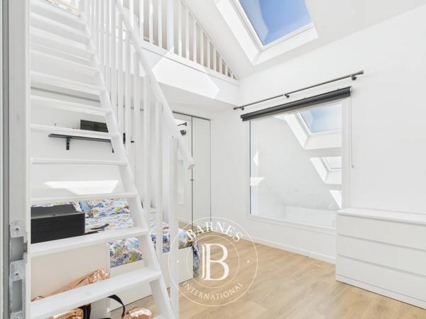 Sangatte, Maison 6 Chambres -  313 m² à vendre