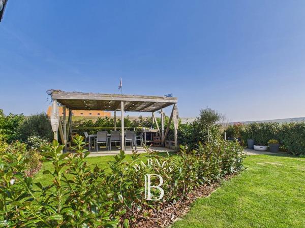 Sangatte, Maison 6 Chambres -  313 m² à vendre