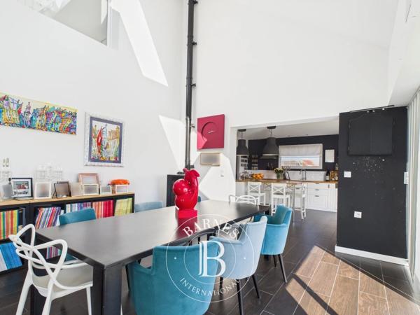 Sangatte, Maison 6 Chambres -  313 m² à vendre