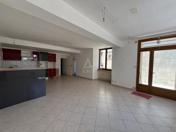 Maison 3 chambres + bureau – Centre-ville – DPE C