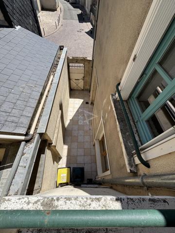 Maison 3 chambres + bureau – Centre-ville – DPE C