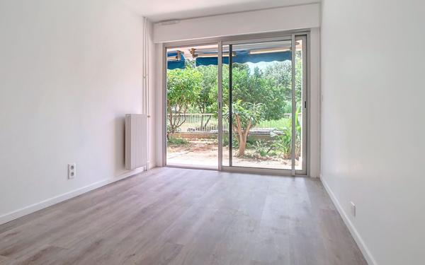 Appartement à louer    2 pièces • 45,44 m2 Nice
