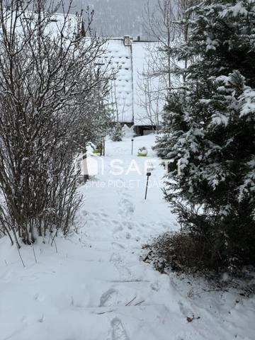 Unique à Serre-Chevalier, petite maison individuelle sans voisinage