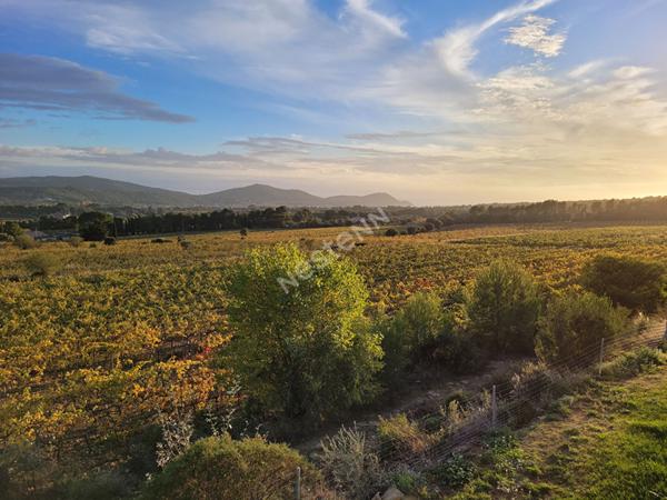 Maison La Cadière D'Azur de 8 pièces de 360 m² sur 2500 m² de terrain