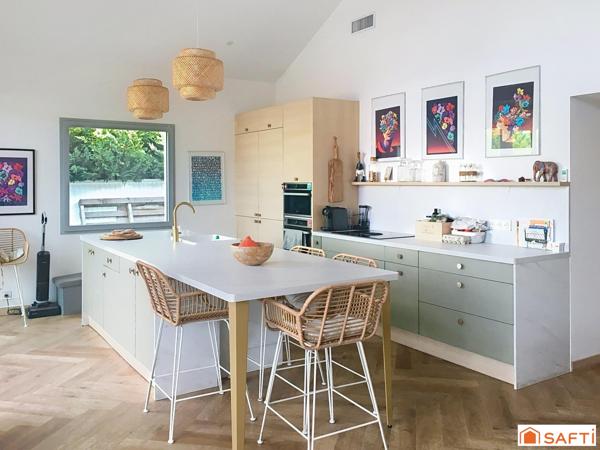 RENOVATION DE QUALITE POUR CETTE MAISON FAMILIALE DE 102 M2 IDEALEMENT PLACEE