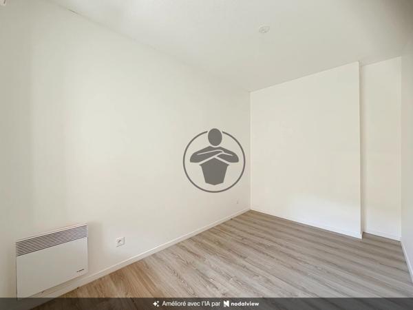 Vente                                                      Appartement
                        
                     3 pièces                      56 m2                     à Saint-Quentin