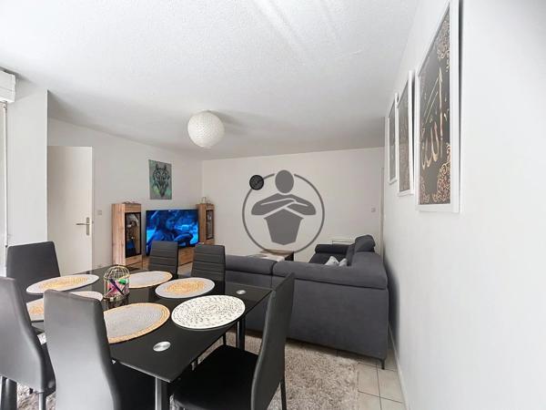 Vente                                                      Appartement
                        
                     3 pièces                      56 m2                     à Saint-Quentin