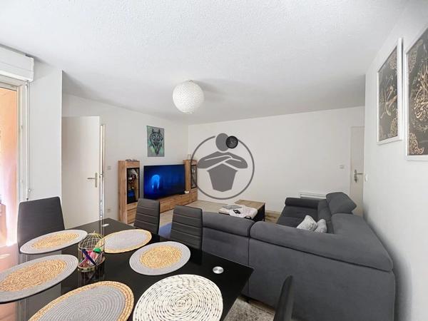 Vente                                                      Appartement
                        
                     3 pièces                      56 m2                     à Saint-Quentin