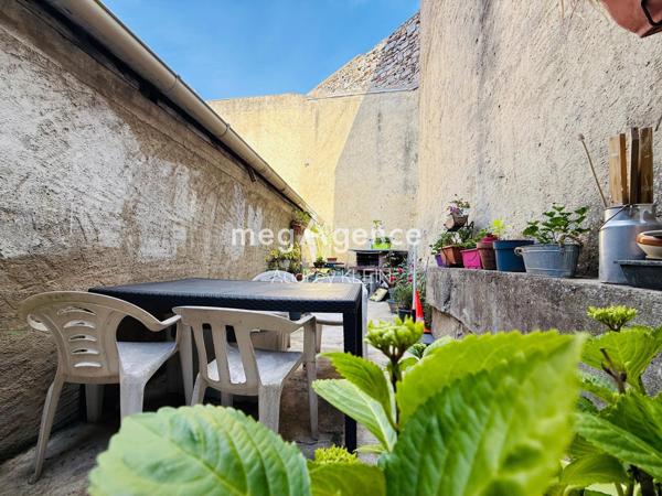 Maison à VILLENEUVE-LA-GUYARD, 89340 - 4 pièces 120m²