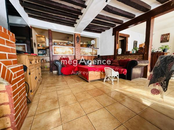Maison à VILLENEUVE-LA-GUYARD, 89340 - 4 pièces 120m²