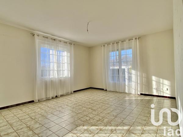 Maison 4 pièces de 100 m² à Vouvant (85120)