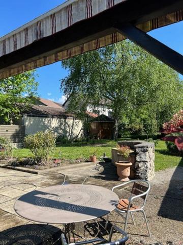 Fonds de commerce à vendre secteur Divonne (01) Restaurant Cadre champêtre