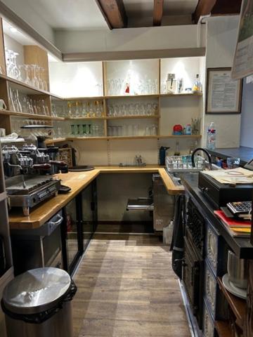 Fonds de commerce à vendre secteur Divonne (01) Restaurant Cadre champêtre