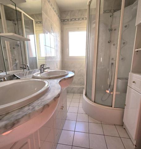 Maison familiale 4 chambres et jardin