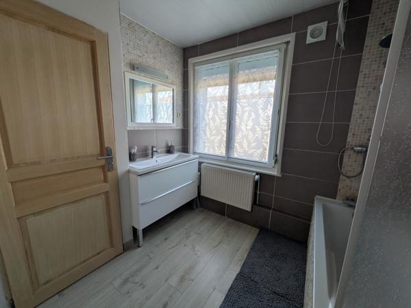 Faches-Thumesnil (59155) Faches-Thumesnil : Maison 3 chambres 91m² - Jardin