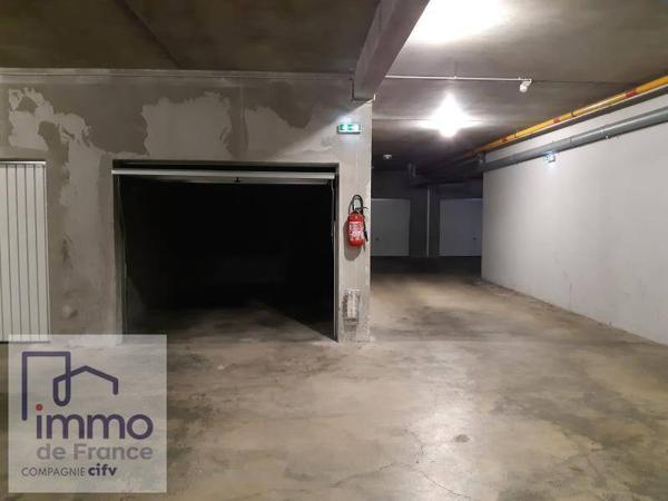 A LOUER ! APPARTEMENT T3 EN PLEIN CENTRE VILLE DE VOIRON