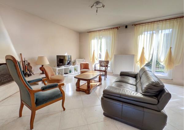 Brétigny-sur-Orge (91220) Maison familiale - Brétigny-sur-Orge