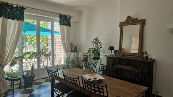 Maison 5 chambres 1000 m2 de terrain MERIGNAC Capeyron