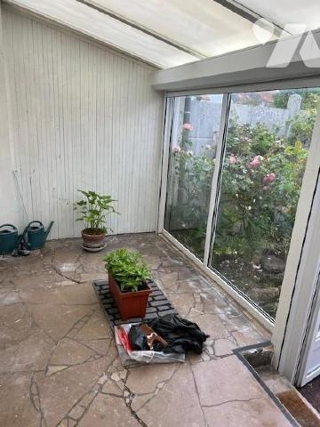 Hesdin, Maison d'habitation - Maison de ville aux volumes généreux proche des commodités se com...