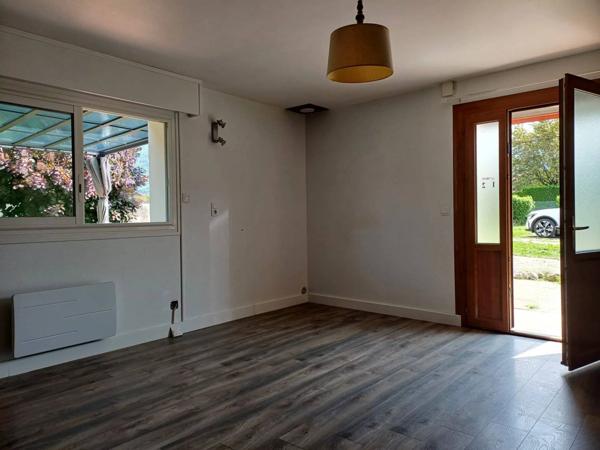 maison individuelle, 3 chambres jardin et garage