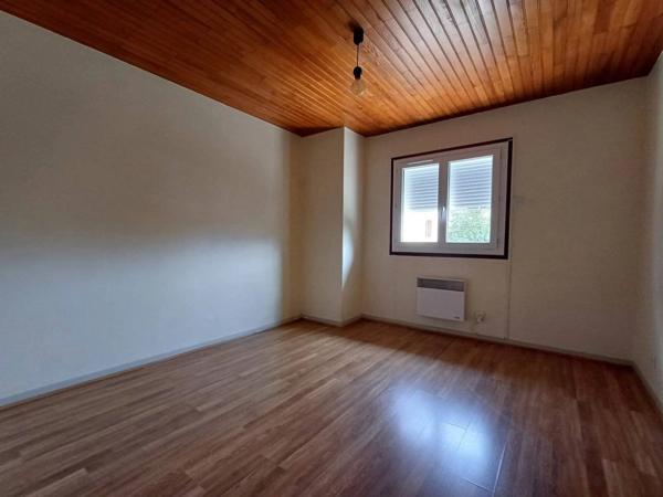 maison individuelle, 3 chambres jardin et garage