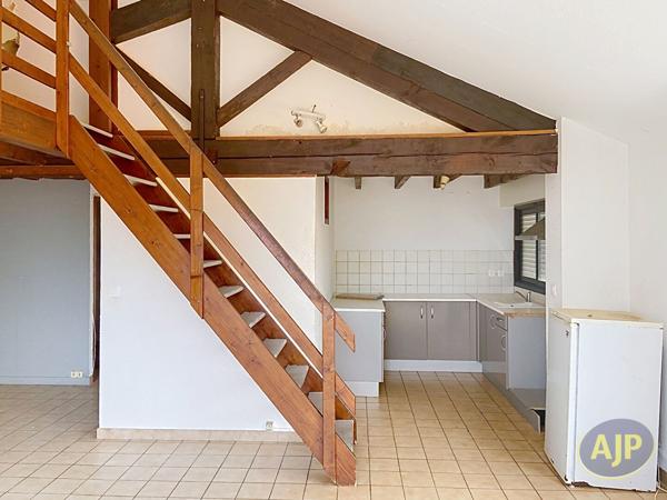 Appartement à vendre Lesparre Medoc - 3 pièces, 67m² avec 2 chambre(s) à 77 000€ - AJP Lesparre Immobilier
