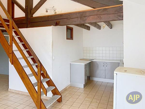 Appartement à vendre Lesparre Medoc - 3 pièces, 67m² avec 2 chambre(s) à 77 000€ - AJP Lesparre Immobilier