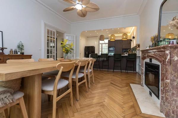 Vente Maison 9 pièces 237 m2 à Morestel