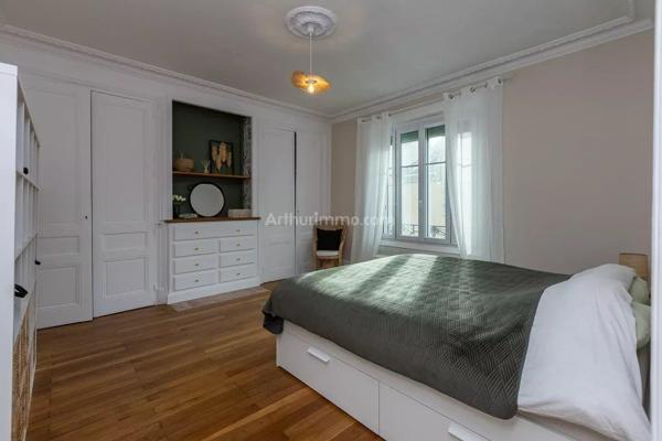 Vente Maison 9 pièces 237 m2 à Morestel