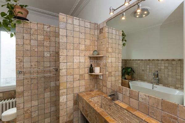 Vente Maison 9 pièces 237 m2 à Morestel