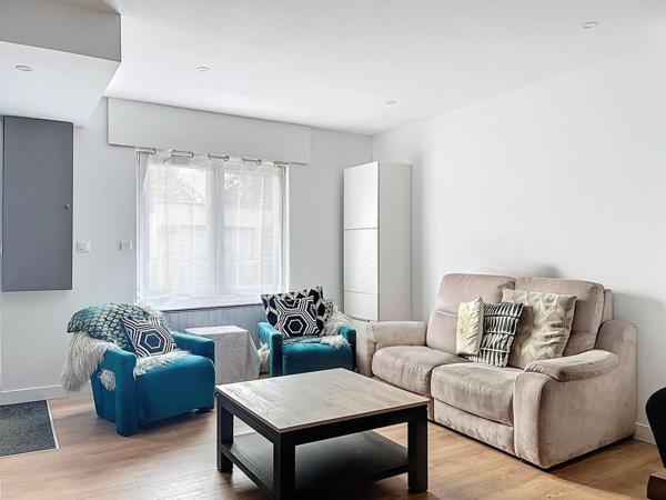 Maison de 85 m2, 2 chambres, jardin et garage