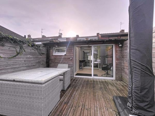 Maison de 85 m2, 2 chambres, jardin et garage