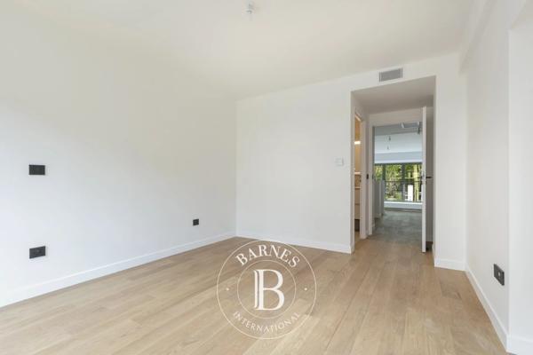 Neuilly-sur-Seine, Appartement 4 Chambres -  268 m² à vendre