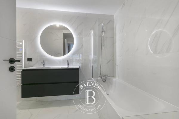 Neuilly-sur-Seine, Appartement 4 Chambres -  268 m² à vendre