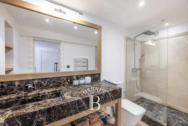 Vallauris, Villa 4 Chambres -  250 m² à vendre