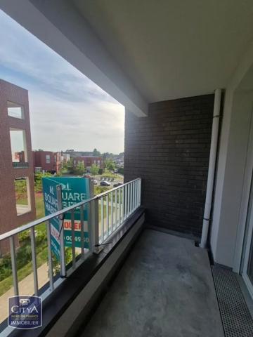 Appartement à louer 3 pièces 65.4m² Lille (59160)