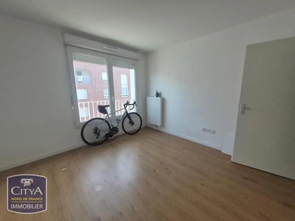 Appartement à louer 3 pièces 65.4m² Lille (59160)