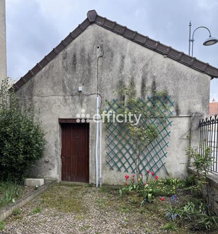 Maison
         6 pièces
        - 102 m² Exclusivité 239 000 € *