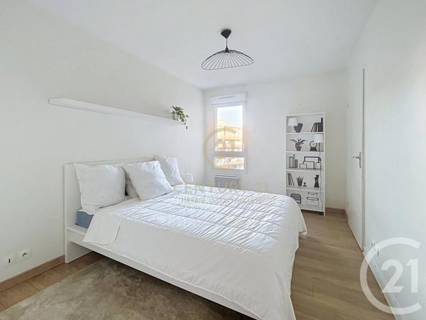 Appartement F4 à vendre  4 pièces - 84,50 m 2   RENNES  - 35
