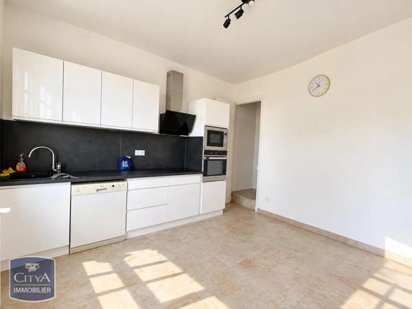 Maison à louer 4 pièces 105m² Charnay-lès-Mâcon (71850)
