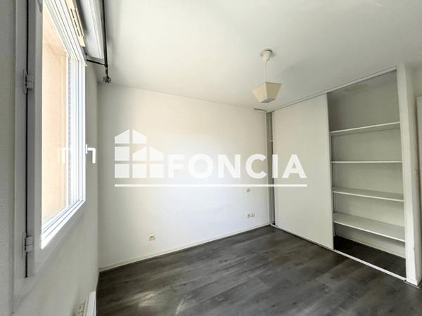Location Appartement 2 pièces 44.17 m² - RUE TOLSTOI Agen 47000