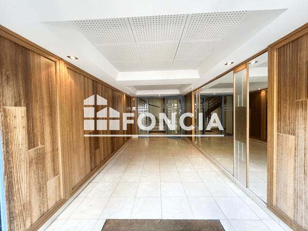 Location Appartement 2 pièces 44.17 m² - RUE TOLSTOI Agen 47000