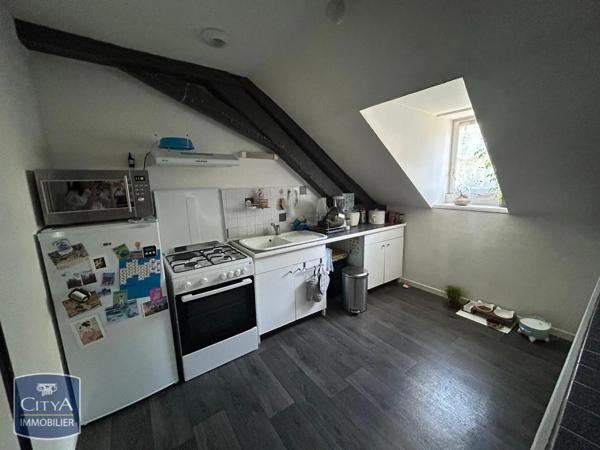 Appartement à louer 2 pièces 46.02m² Charleville-Mézières (08000)