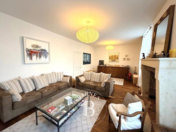 Bourges, Maison de ville 4 Chambres -  174 m² à vendre