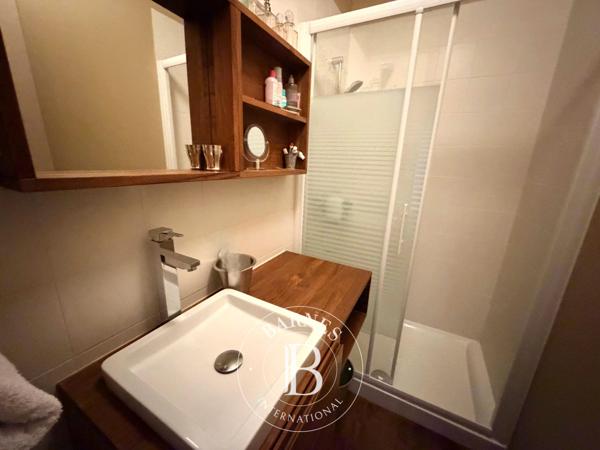 Bourges, Maison de ville 4 Chambres -  174 m² à vendre