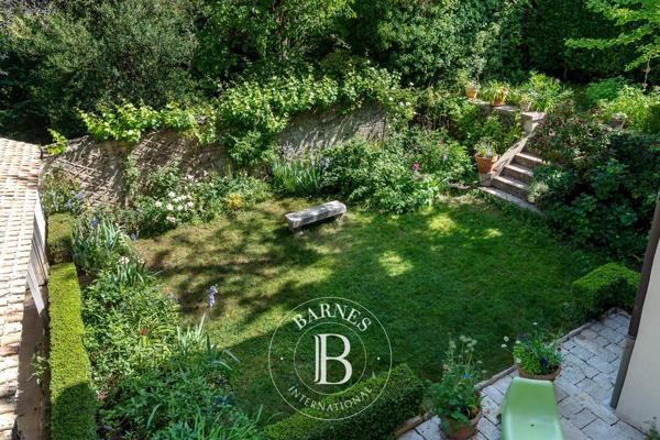 Neufchâteau, Maison  338 m² à vendre