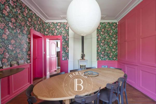 Neufchâteau, Maison  338 m² à vendre