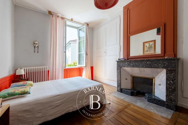 Neufchâteau, Maison  338 m² à vendre