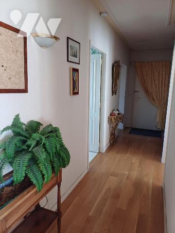 À VENDRE à NANTES  – Spacieux Appt T5 avec Terrasses avec 3 garages "vue dégagée sur l'Erdre" 